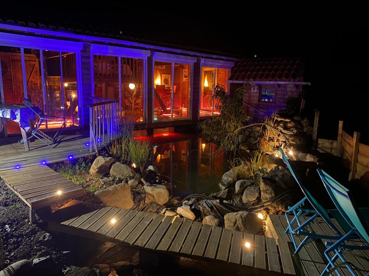Villa Shangri-La At Concepts En Barousse Créchets Εξωτερικό φωτογραφία