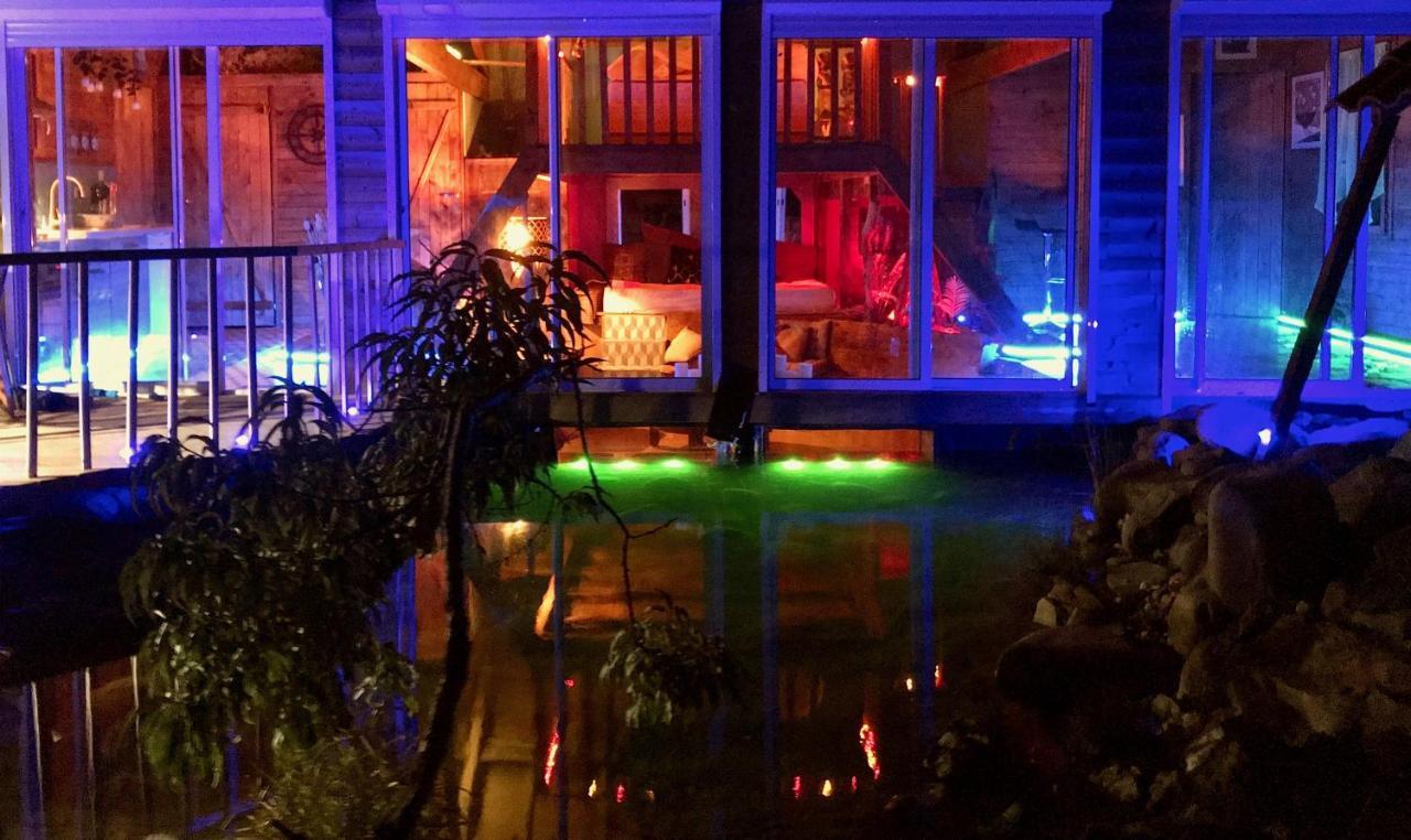 Villa Shangri-La At Concepts En Barousse Créchets Εξωτερικό φωτογραφία